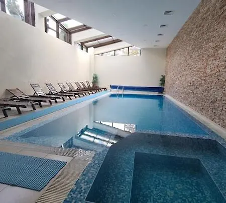 Aspen Golf And Spa, J006 *